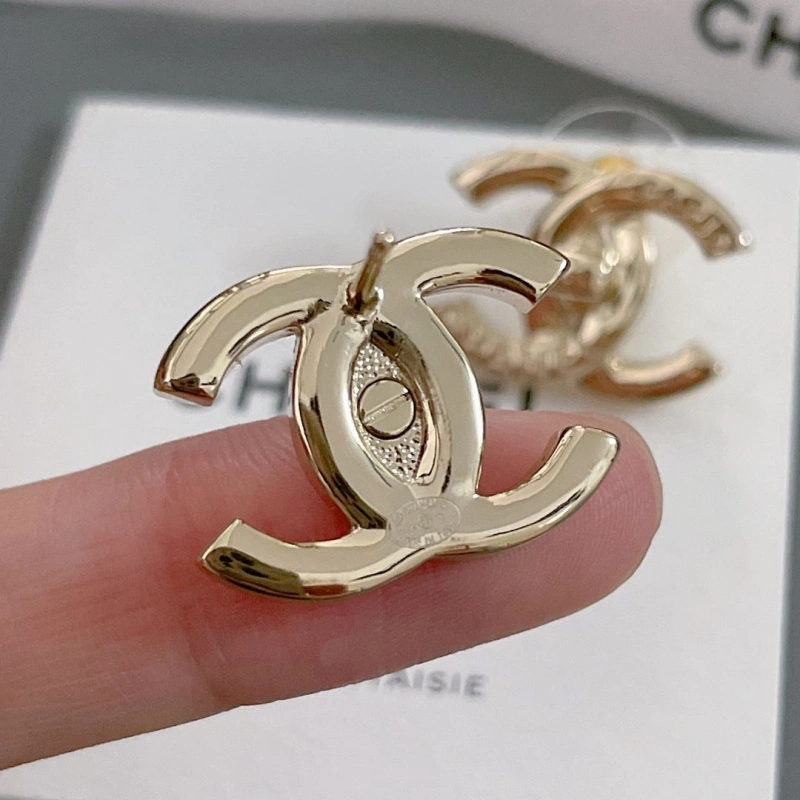 Chxnxl Earrings EyeCatching 290058