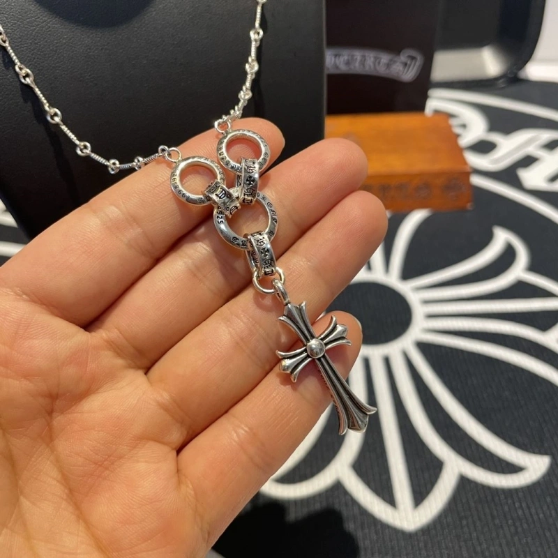 Stylish Chrxmx Hxxrts Necklaces 298610