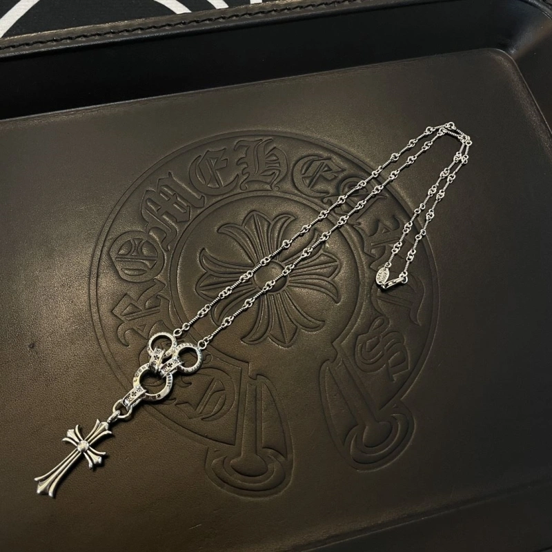 Stylish Chrxmx Hxxrts Necklaces 298610