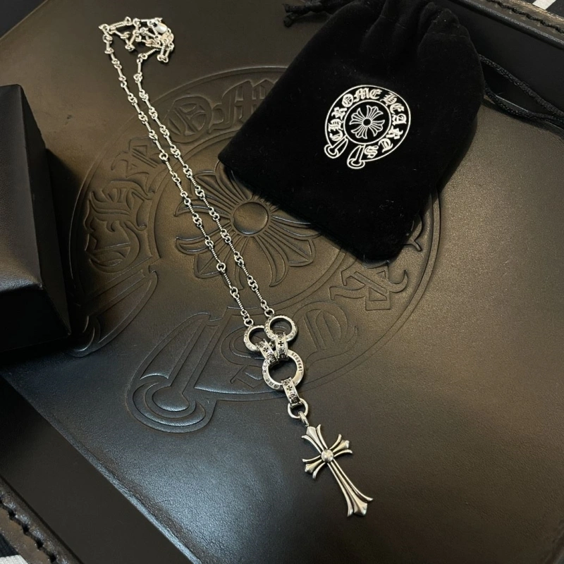 Stylish Chrxmx Hxxrts Necklaces 298610