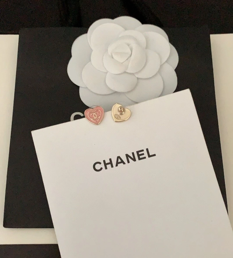 Stylish Chxnxl Earrings 290045