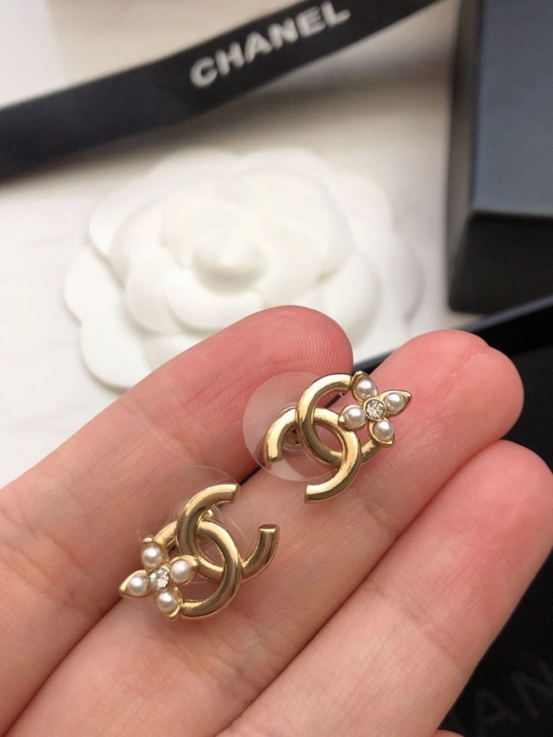 Chxnxl Earrings Functional 290044