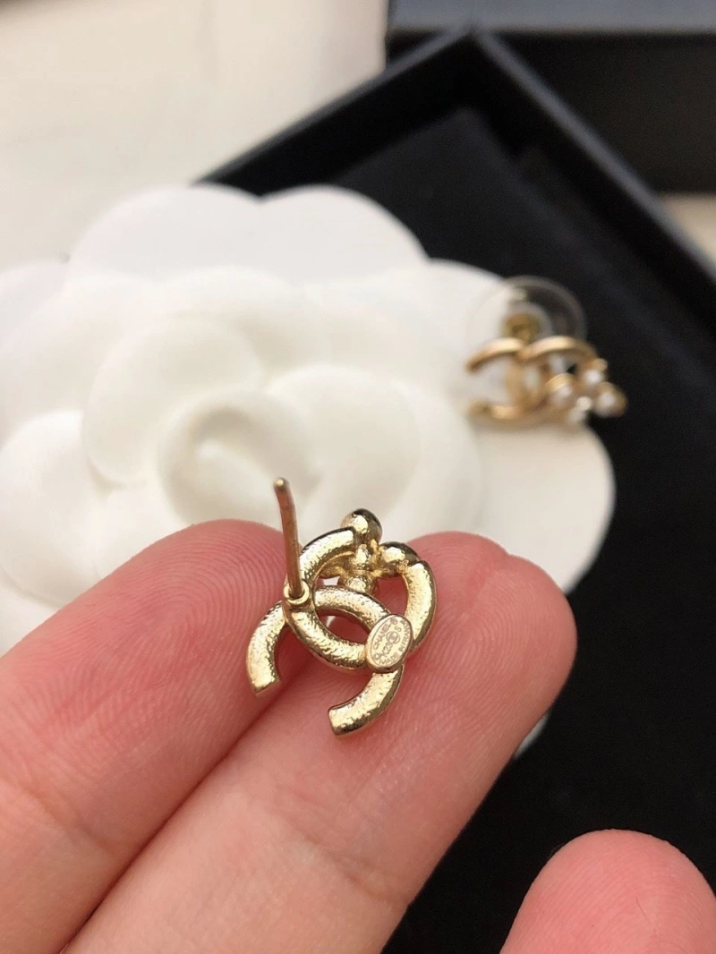 Chxnxl Earrings Functional 290044