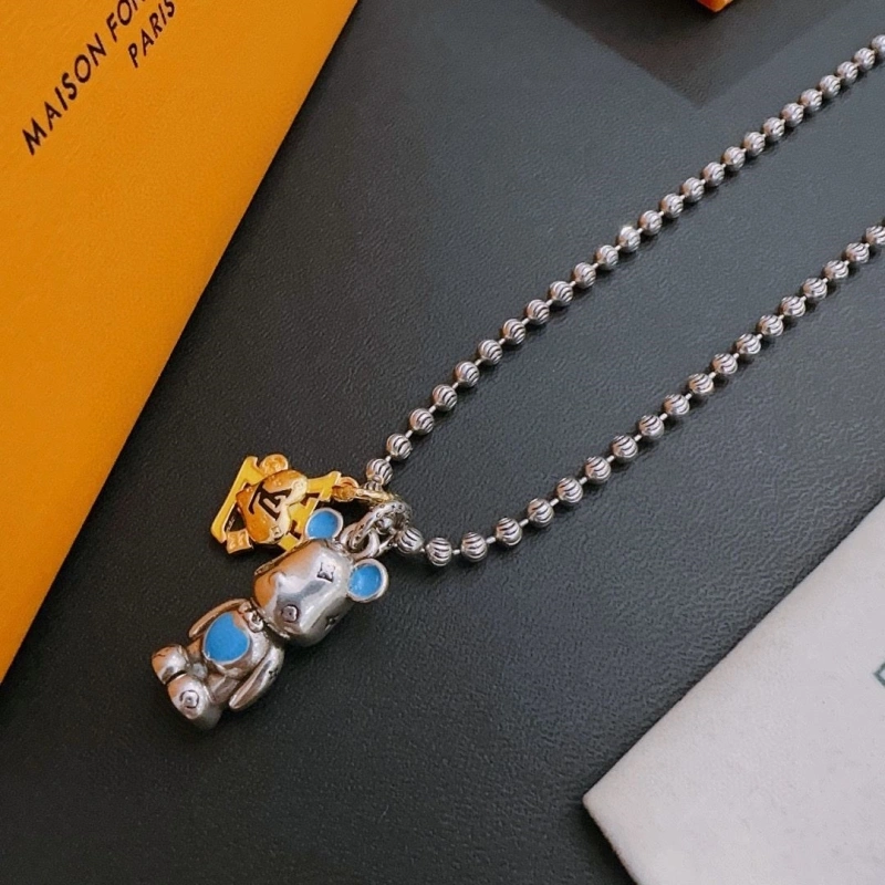 LX Necklaces WellDesigned 309818