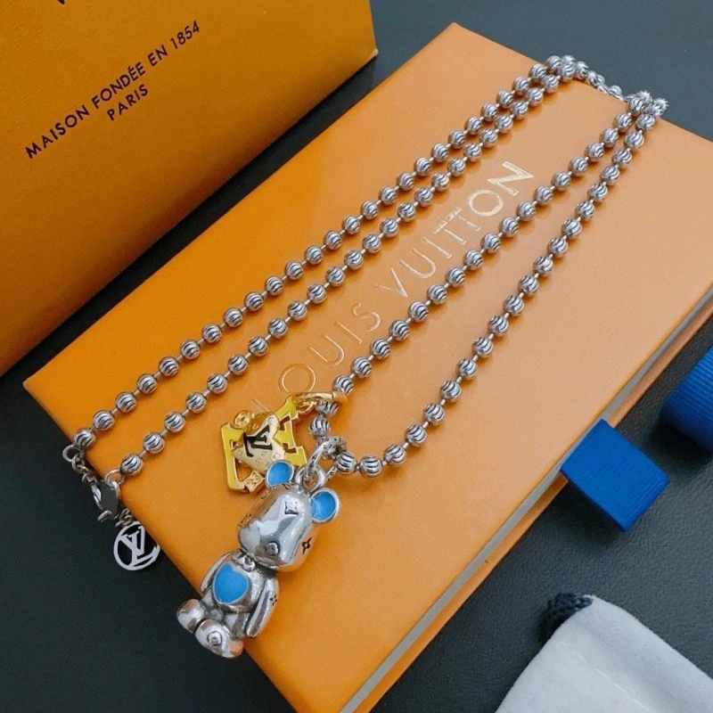 LX Necklaces WellDesigned 309818