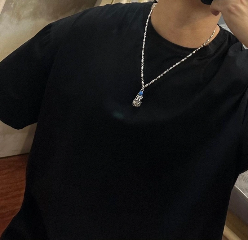 Durable LX Necklaces 309813