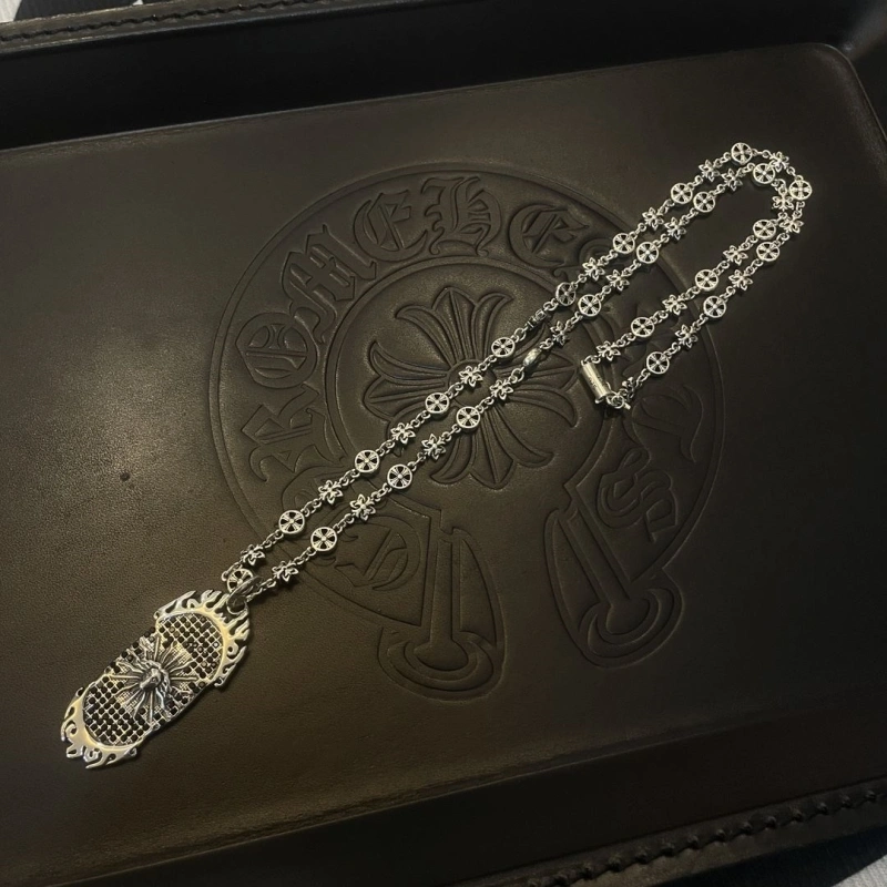 GoodFit Chrxmx Hxxrts Necklaces 298597