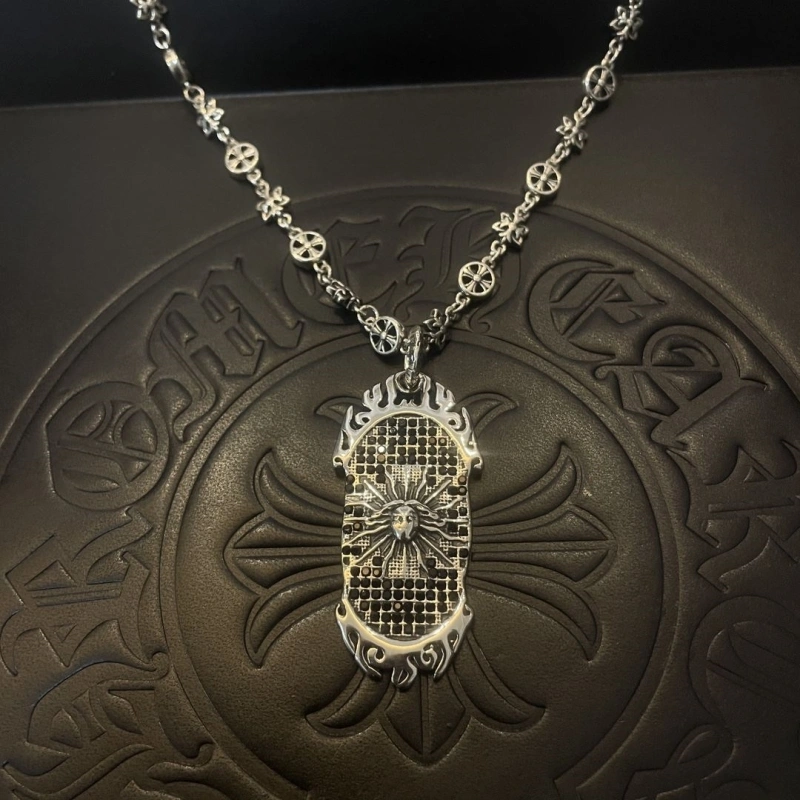 GoodFit Chrxmx Hxxrts Necklaces 298597