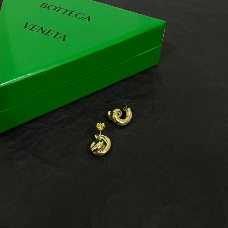 Fashionable Bxttxga VXNXNTA Earrings 282857