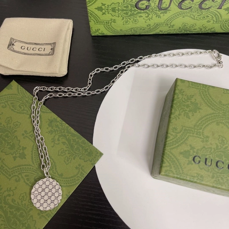 Gxccx Necklaces Affordable 303627