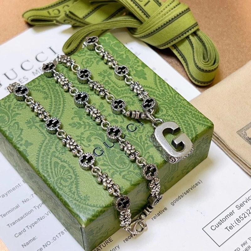 Gxccx Necklaces Affordable 303629