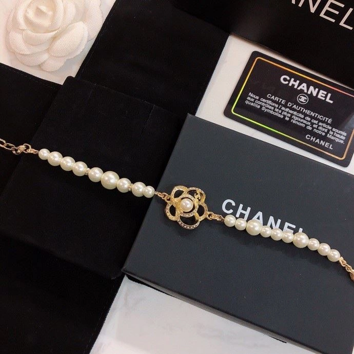 Sophisticated Chxnxl Bracelets 290739
