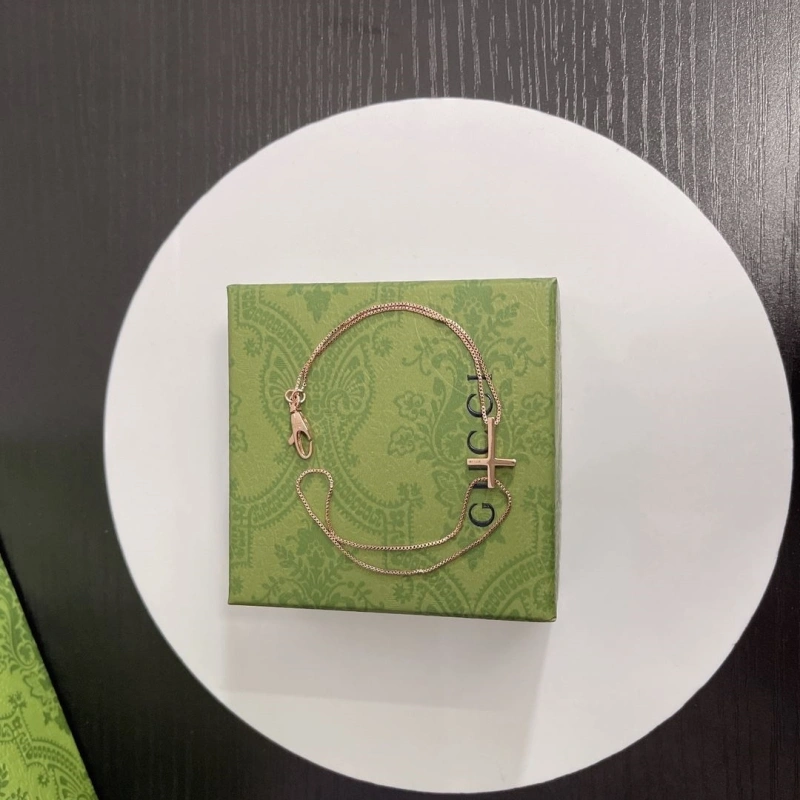EyeCatching Gxccx Bracelets 304305