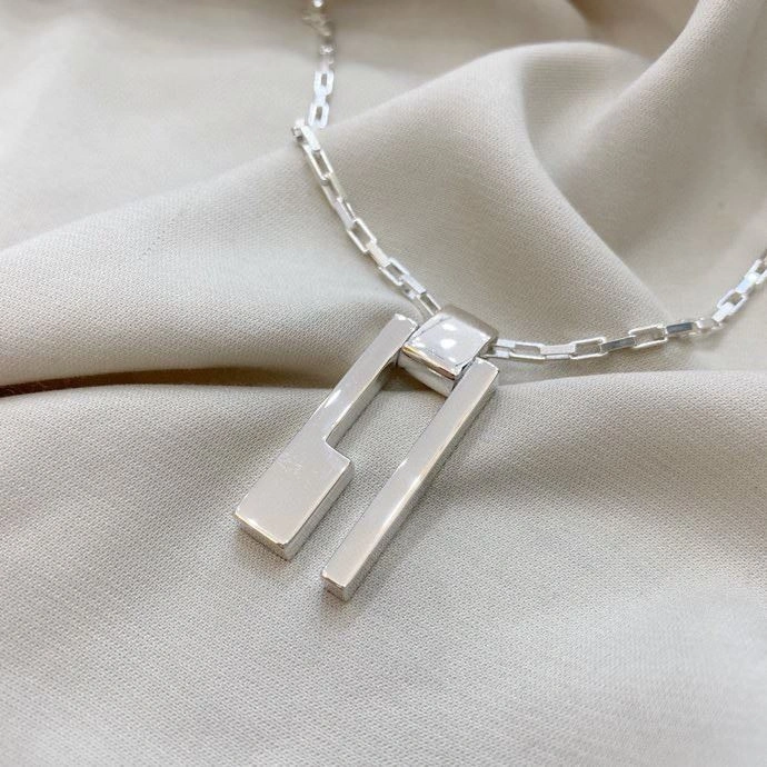 Stylish Gxccx Necklaces 303617