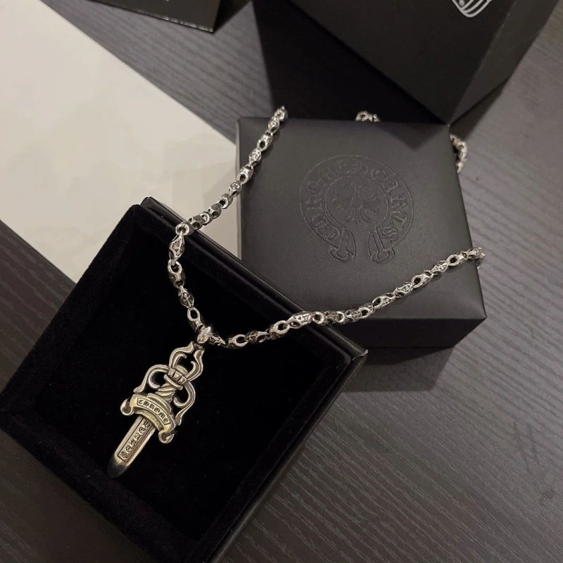 UrbanStyle Chrxmx Hxxrts Necklaces 298588