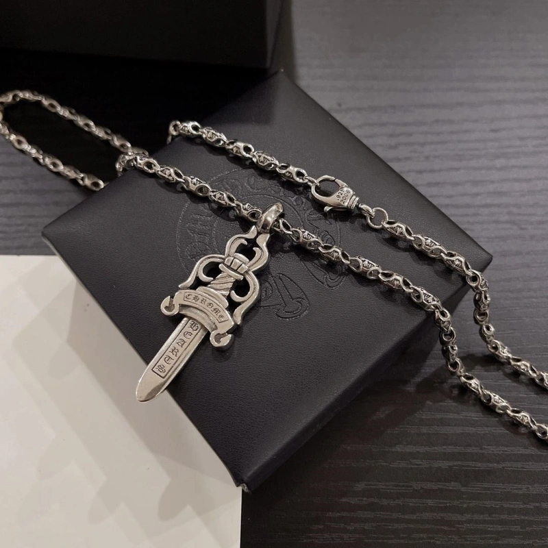 UrbanStyle Chrxmx Hxxrts Necklaces 298588