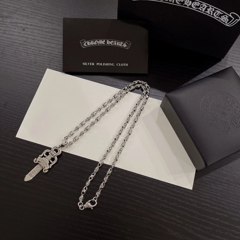 UrbanStyle Chrxmx Hxxrts Necklaces 298588