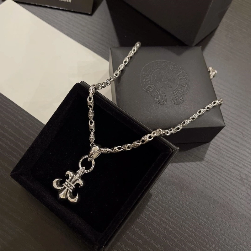 Durable Chrxmx Hxxrts Necklaces 298596