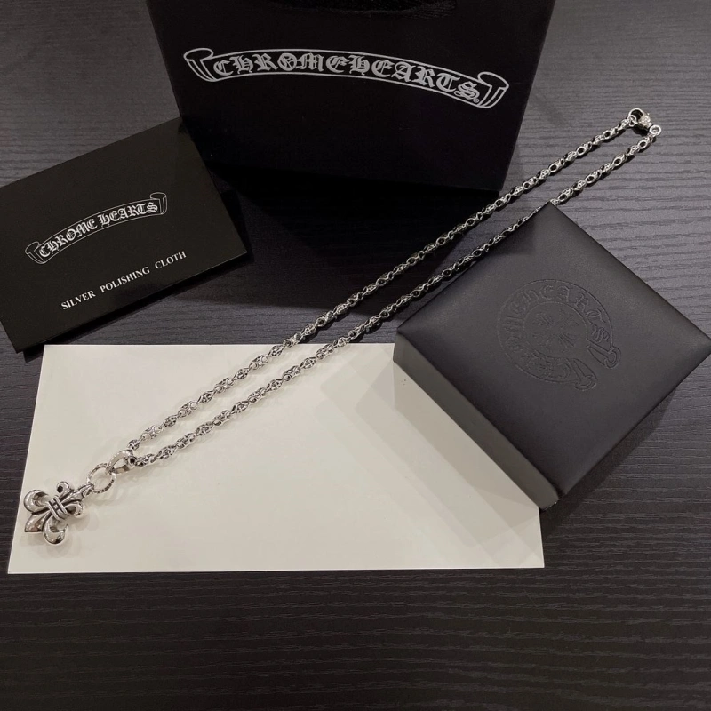 Durable Chrxmx Hxxrts Necklaces 298596