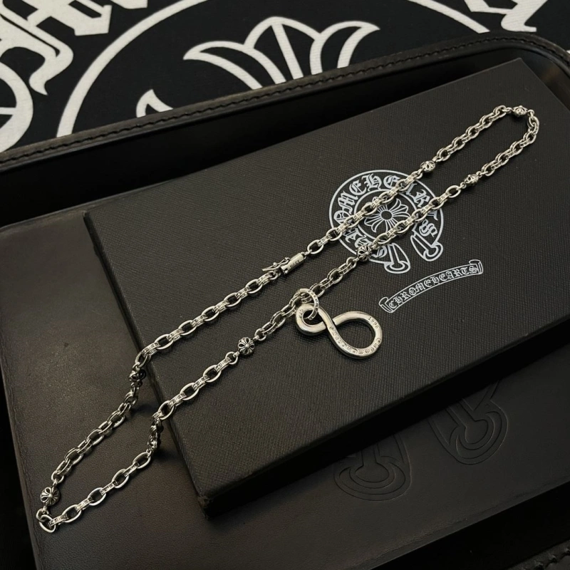 Stylish Chrxmx Hxxrts Necklaces 298577