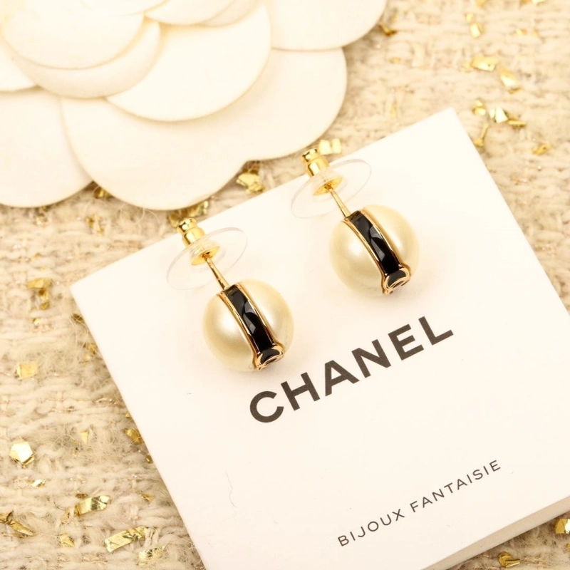Resilient Chxnxl Earrings 290029