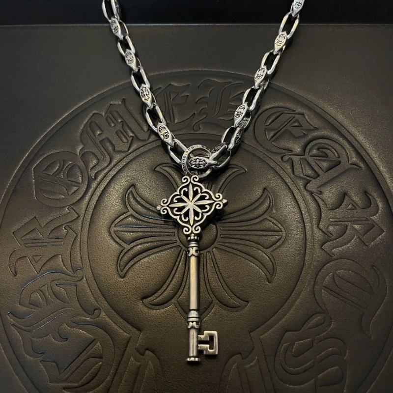 Trendsetting Chrxmx Hxxrts Necklaces 298569