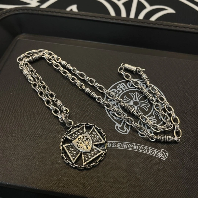 Sleek Chrxmx Hxxrts Necklaces 298571