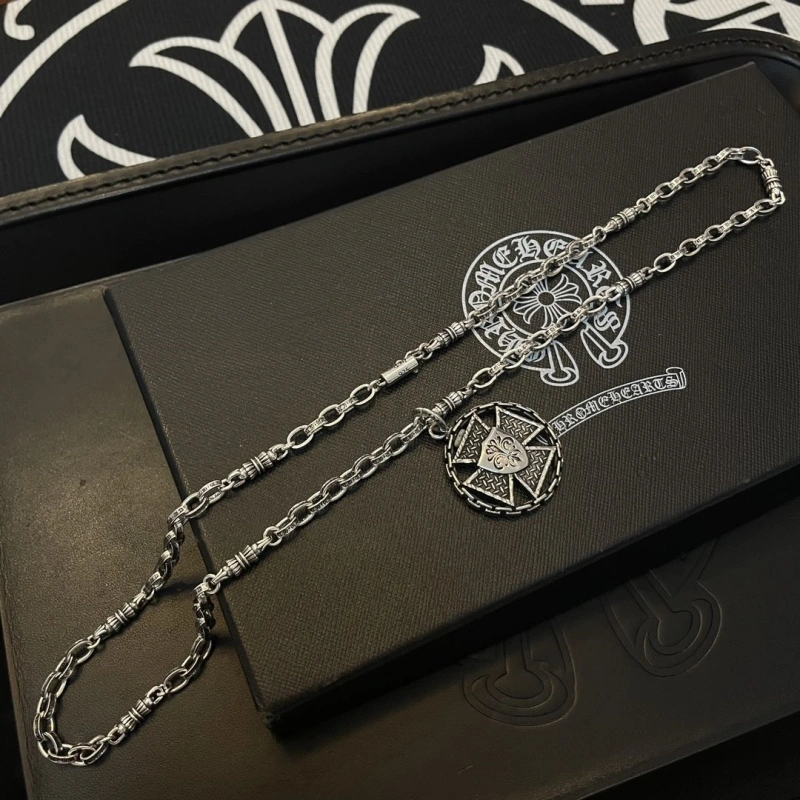 Sleek Chrxmx Hxxrts Necklaces 298571