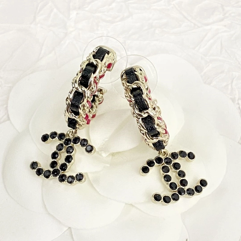 Minimalist Chxnxl Earrings 290021