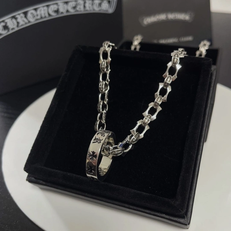 Chrxmx Hxxrts Necklaces Soft 298656
