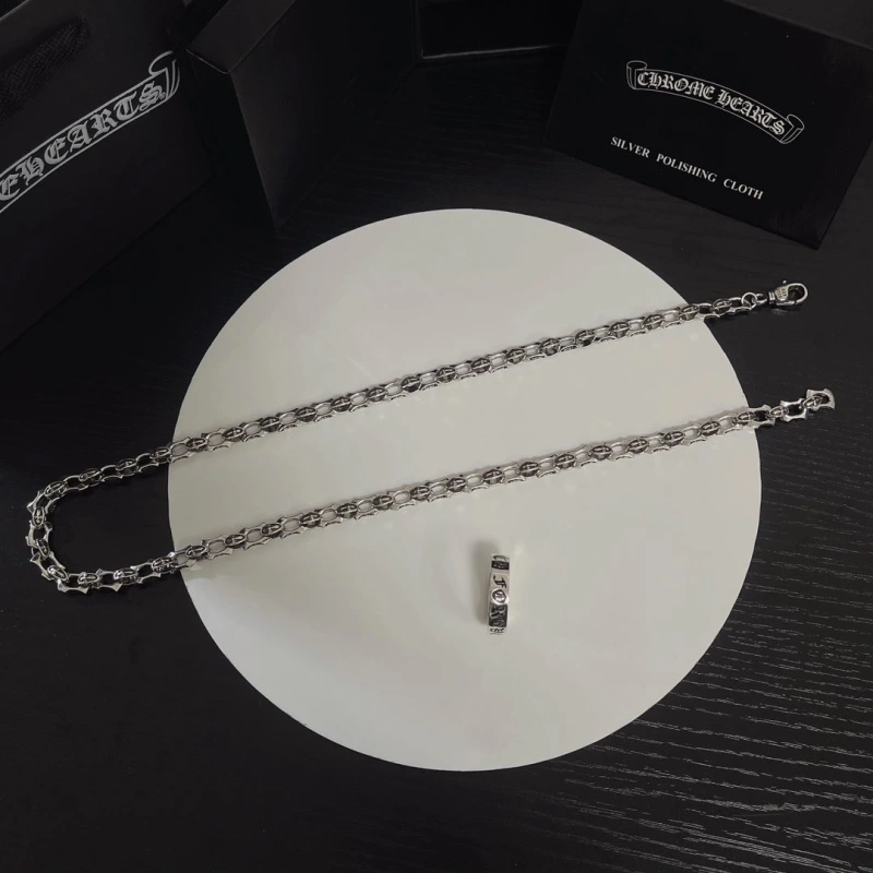 Chrxmx Hxxrts Necklaces Soft 298656