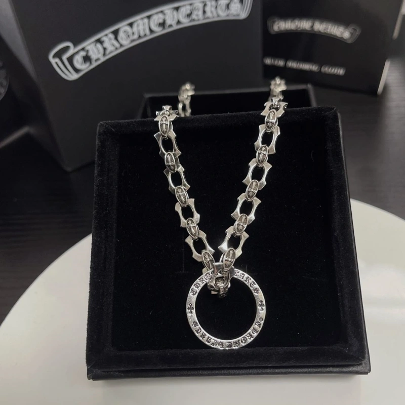 Chrxmx Hxxrts Necklaces Soft 298656
