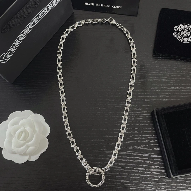 Chrxmx Hxxrts Necklaces Soft 298656