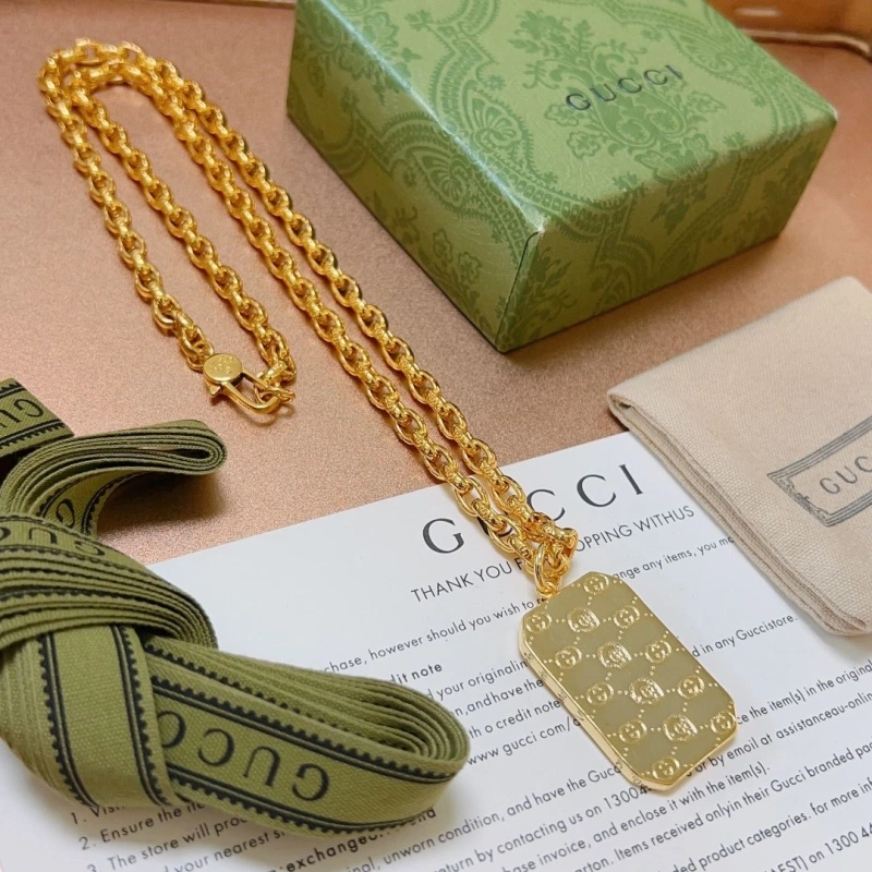 Efficient Gxccx Necklaces 303612