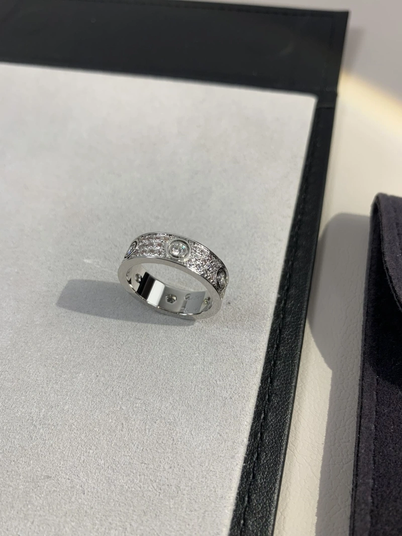 Versatile Bxlxnciaga Rings 282387