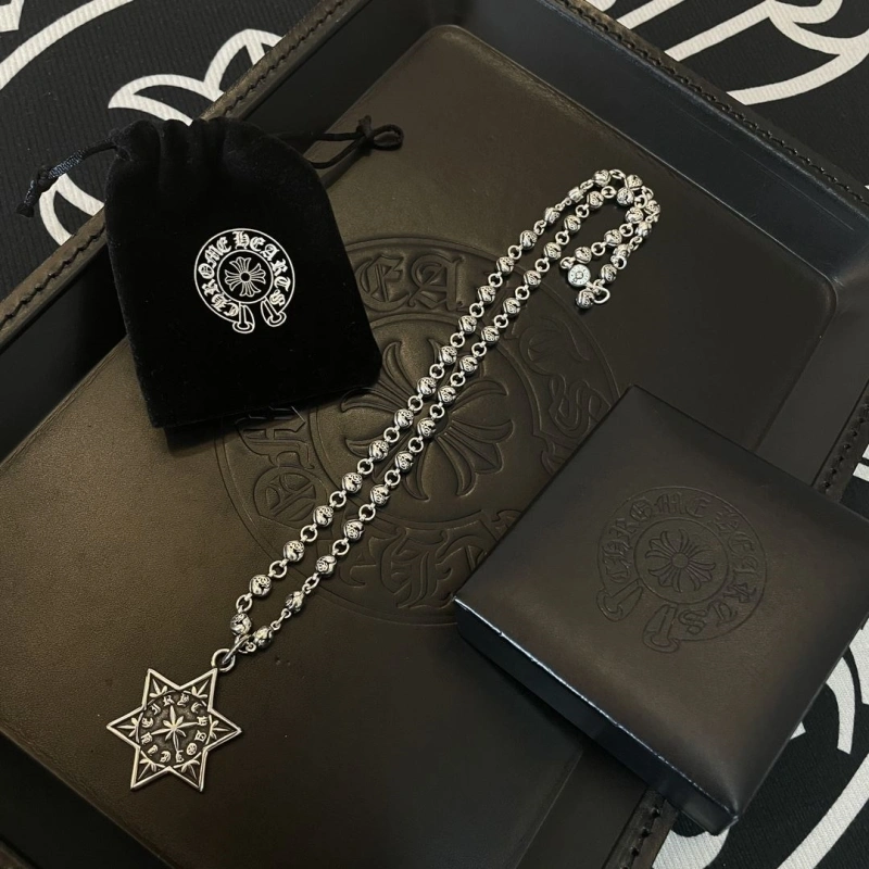 Functional Chrxmx Hxxrts Necklaces 298560