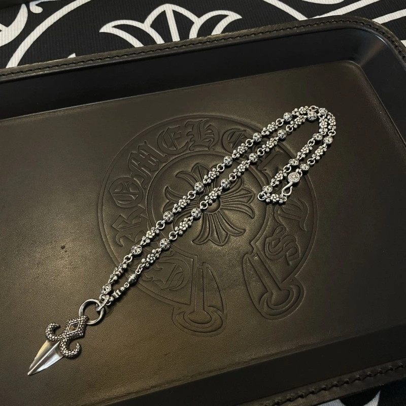 Vibrant Chrxmx Hxxrts Necklaces 298558
