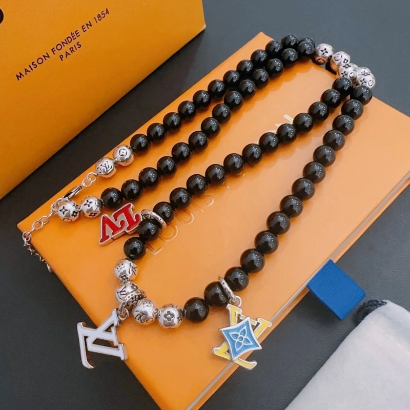 Compact LX Necklaces 309792