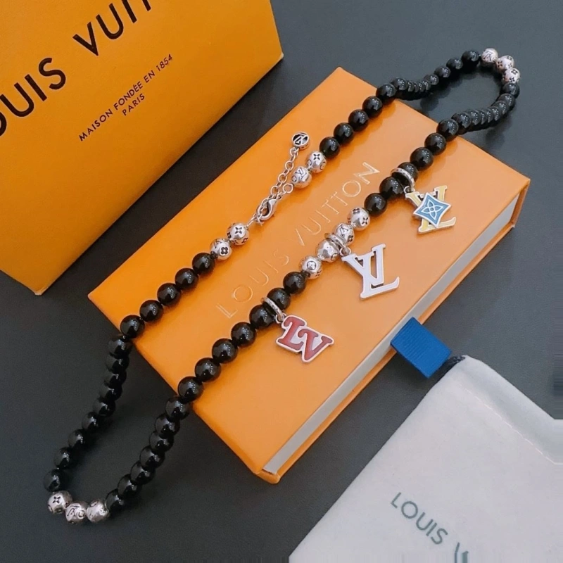Compact LX Necklaces 309792