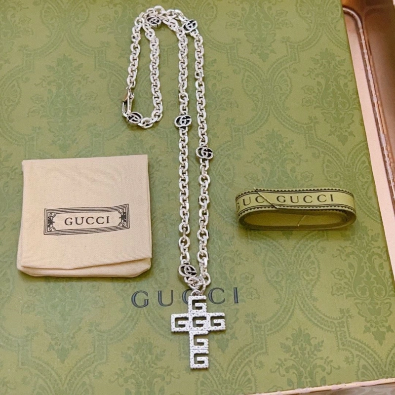 Sleek Gxccx Necklaces 303599