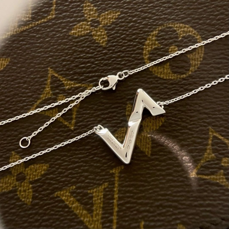 Vibrant LX Necklaces 309796