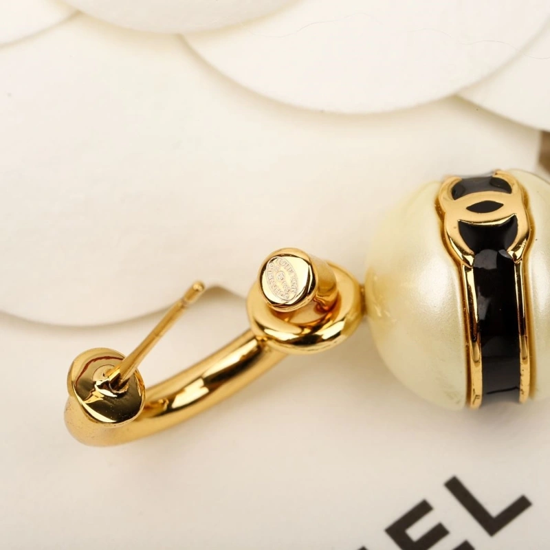 Reliable Chxnxl Earrings 289988