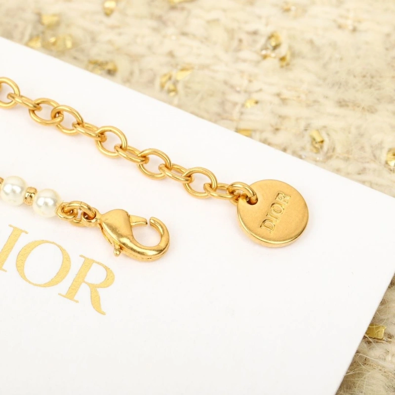 Modern Chxnxl Bracelets 290718
