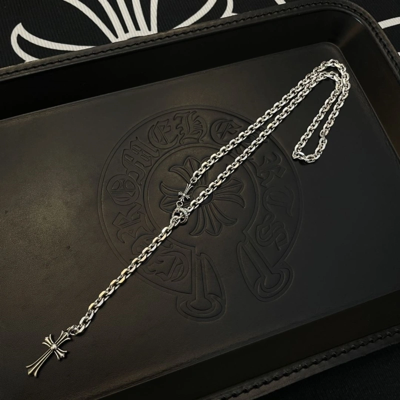 Classic Chrxmx Hxxrts Necklaces 298543
