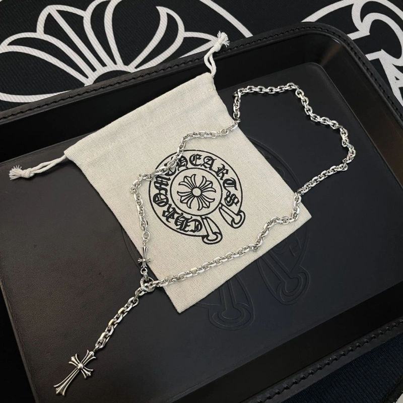 Classic Chrxmx Hxxrts Necklaces 298543