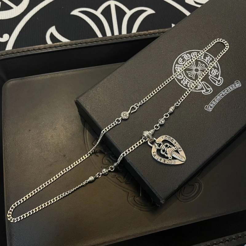 Compact Chrxmx Hxxrts Necklaces 298549