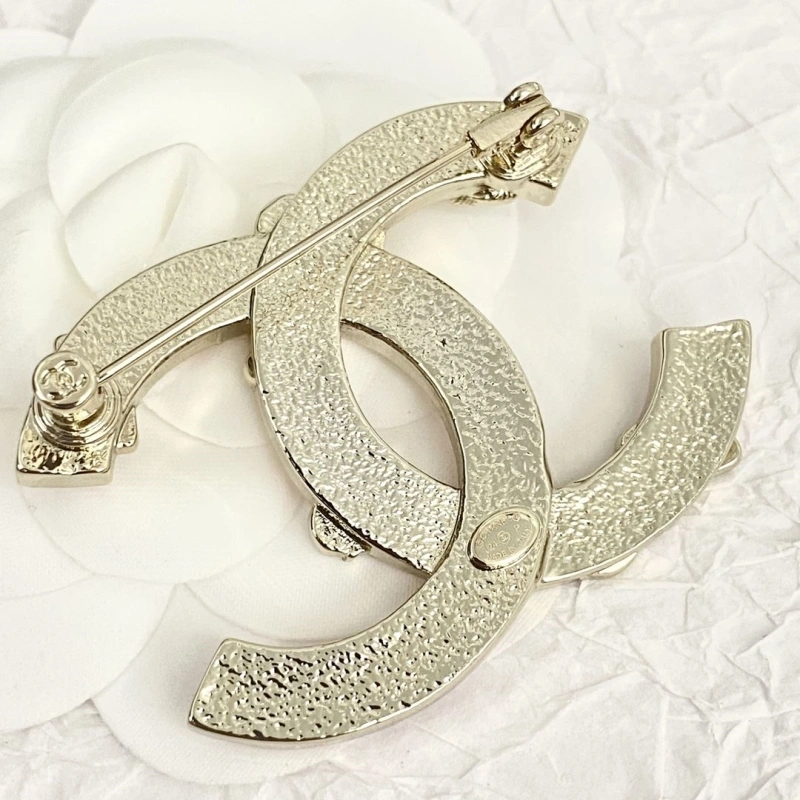 Chxnxl Brooches StreetReady 290536