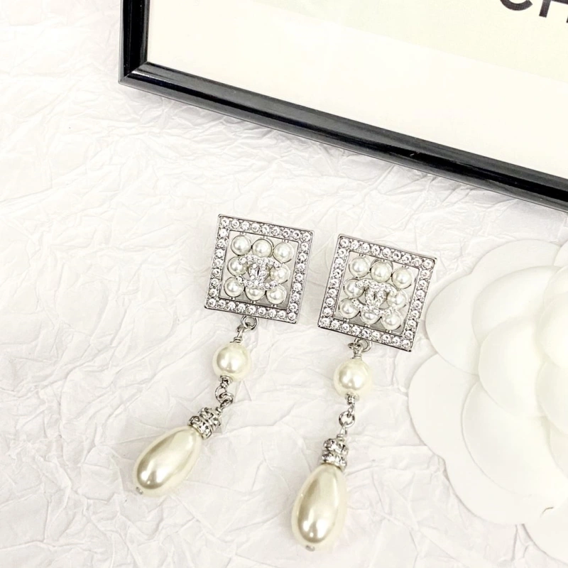 Chxnxl Earrings Modern 289994