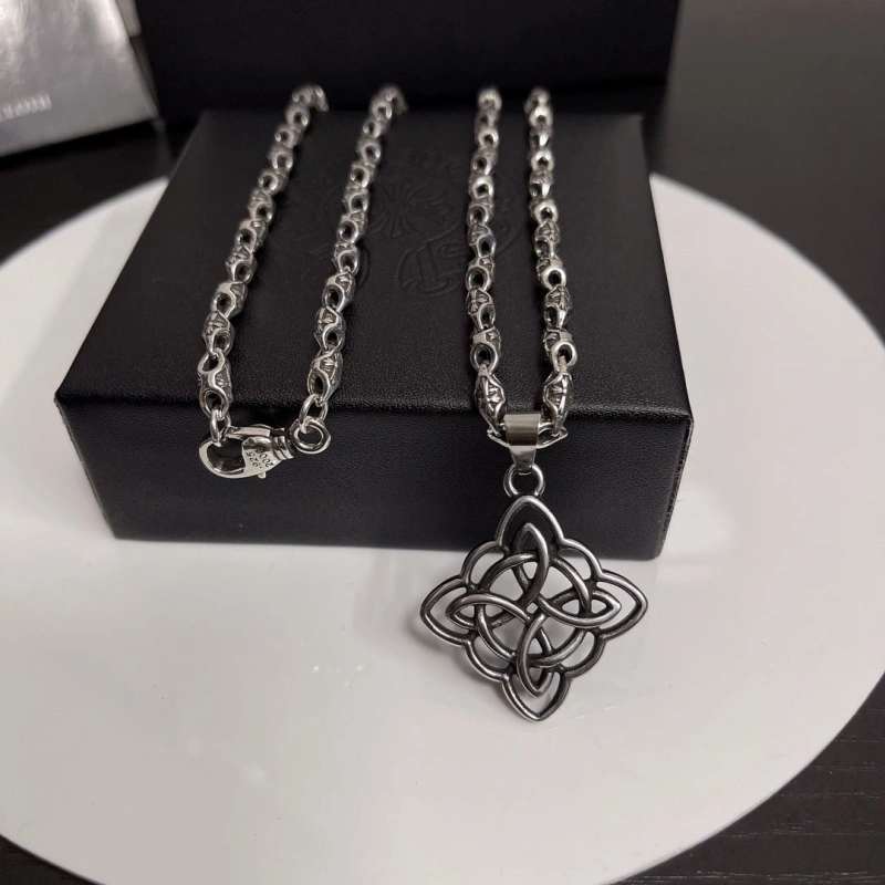 Chrxmx Hxxrts Necklaces Elegant 298541