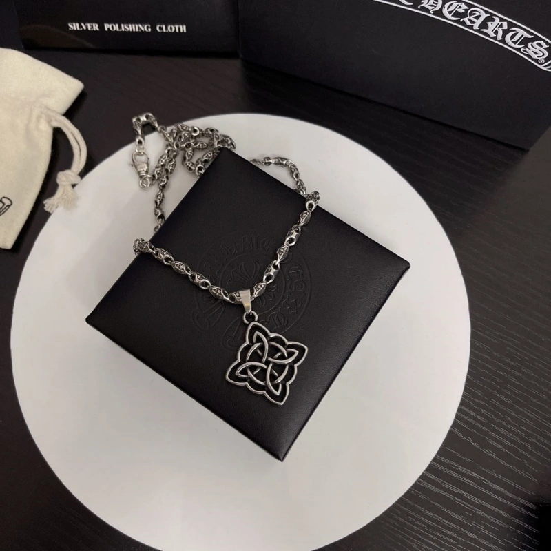 Chrxmx Hxxrts Necklaces Elegant 298541